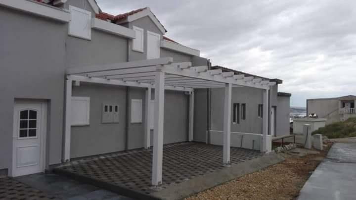 דירות פג Apartman Dora מראה חיצוני תמונה